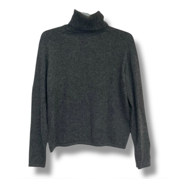 Valerie Stevens Two Ply Cashmere Gray Turtleneck Sweater Women’s Size Large - Picture 3 of 9